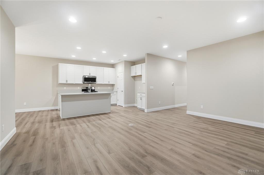 4212 Ellason Property Photo 8