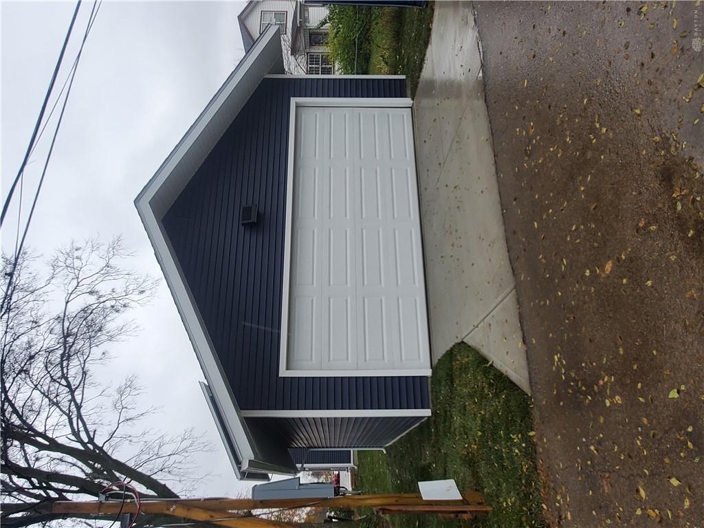 1240 W 1st Property Photo 32