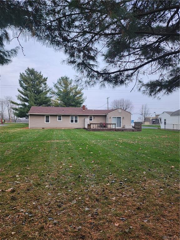 1747 N Barron Property Photo 2