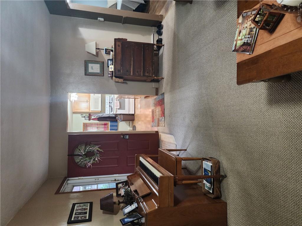 1747 N Barron Property Photo 21