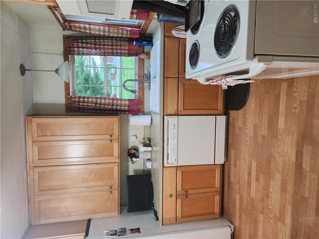 1747 N Barron Property Photo 24