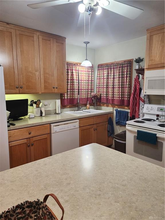 1747 N Barron Property Photo 37