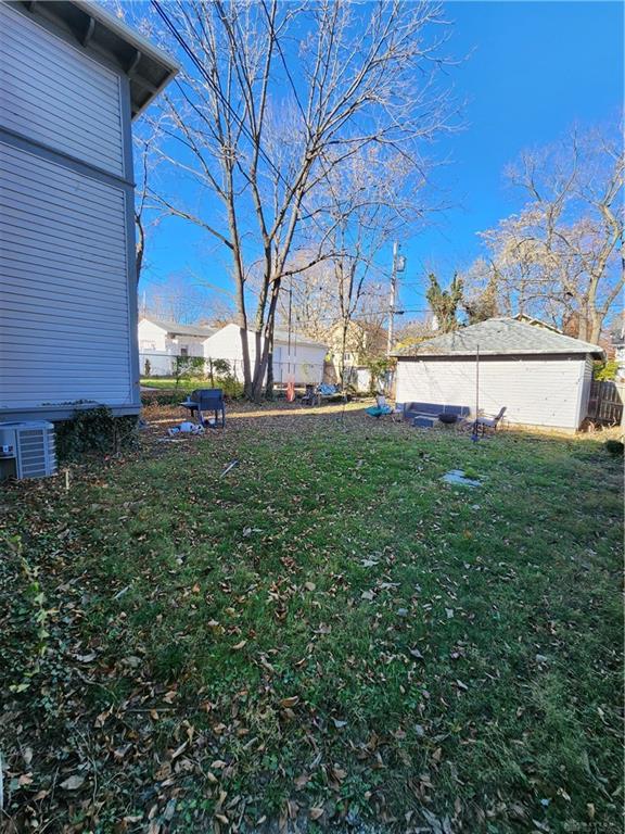 533 Kenwood Property Photo 7