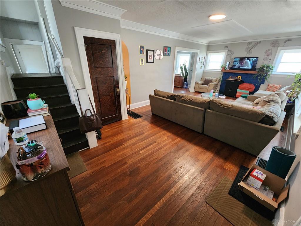 533 Kenwood Property Photo 8