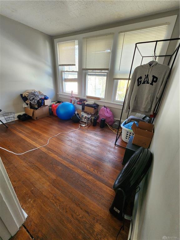533 Kenwood Property Photo 18