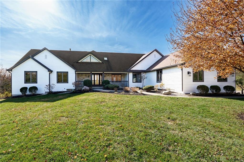 2693 E State Route 73 Property Photo 2
