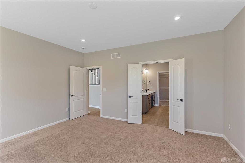 45 Ed Knoll Property Photo 13
