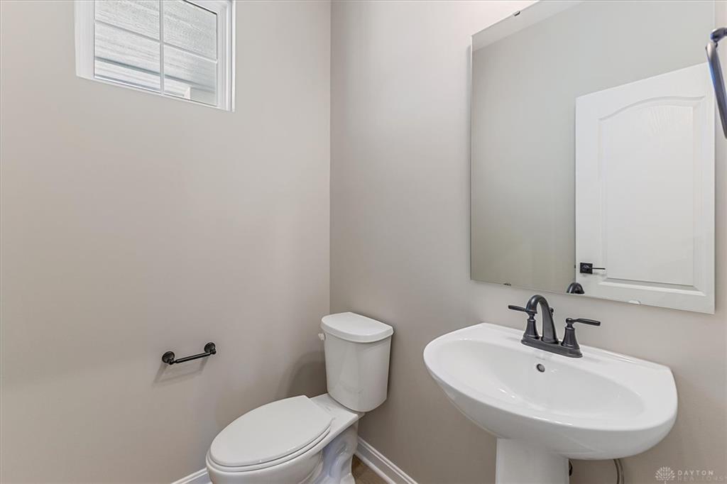 45 Ed Knoll Property Photo 21