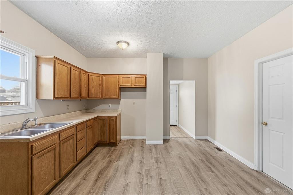 1619 Lafayette Property Photo 6