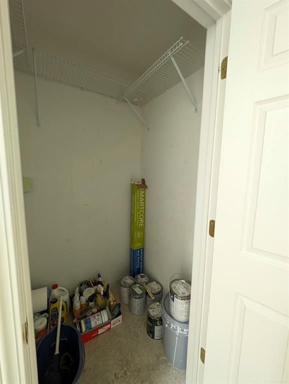 1820 Piper 104 Property Photo 17