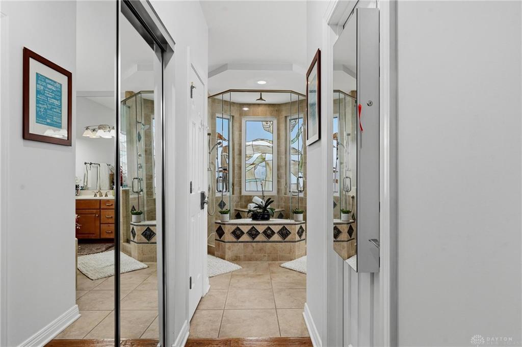 1005 Arabian Run Property Photo 32
