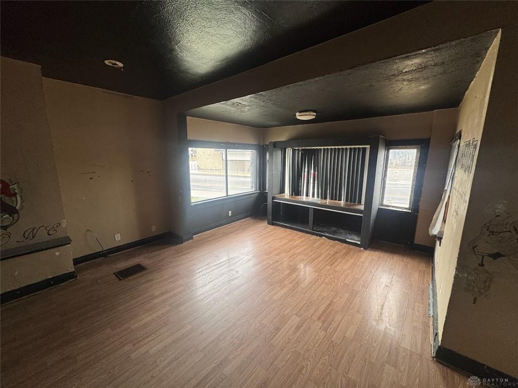2015 N Main Property Photo 2