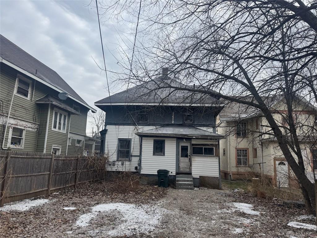 2015 N Main Property Photo 7