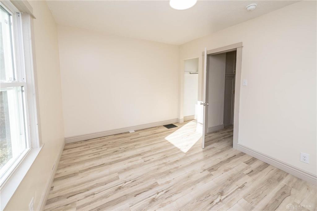 128 E Bruce Property Photo 18