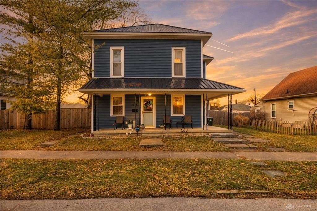 216 S Short Property Photo 6