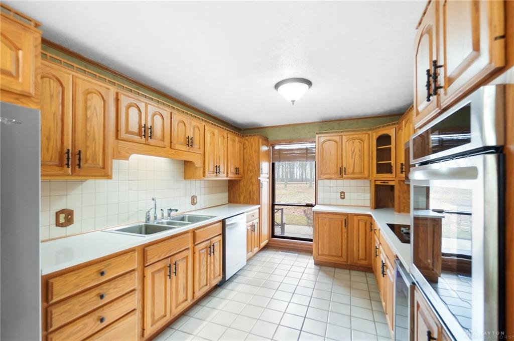 14333 Meranda Property Photo 43