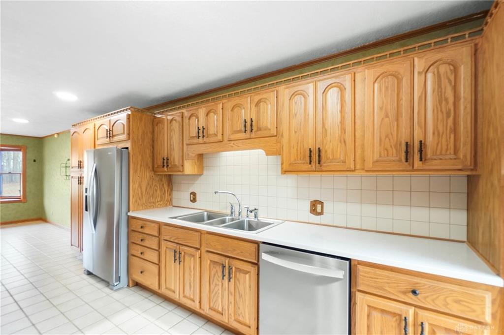 14333 Meranda Property Photo 46