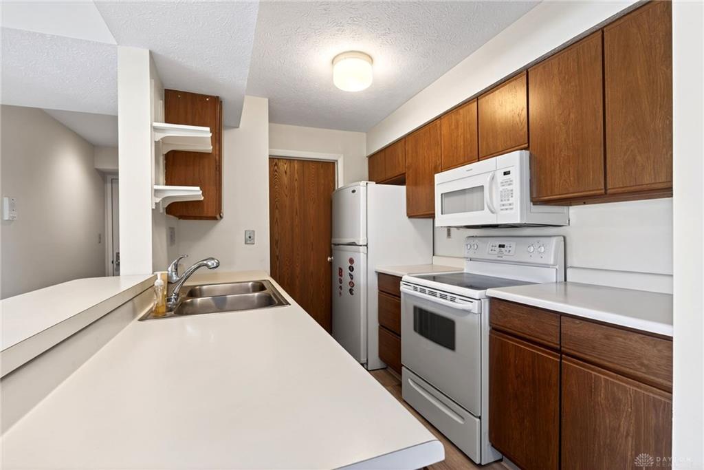 1311 Hollow 6 Property Photo 13
