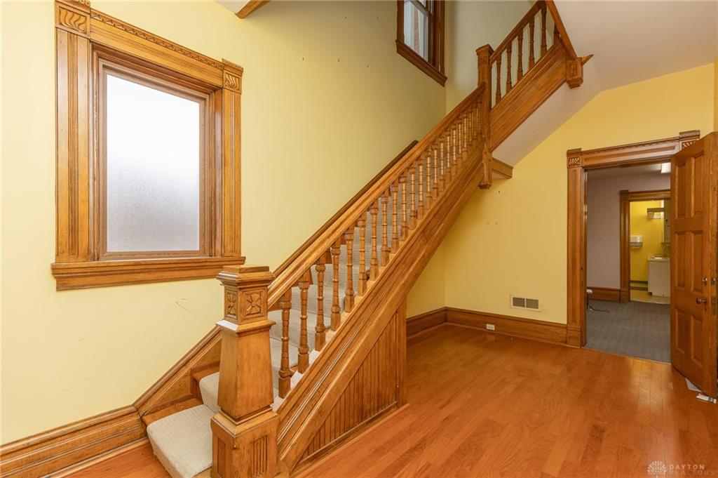 423 N Wayne Property Photo 20