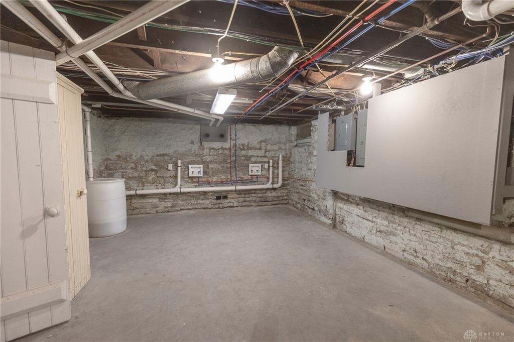 423 N Wayne Property Photo 53