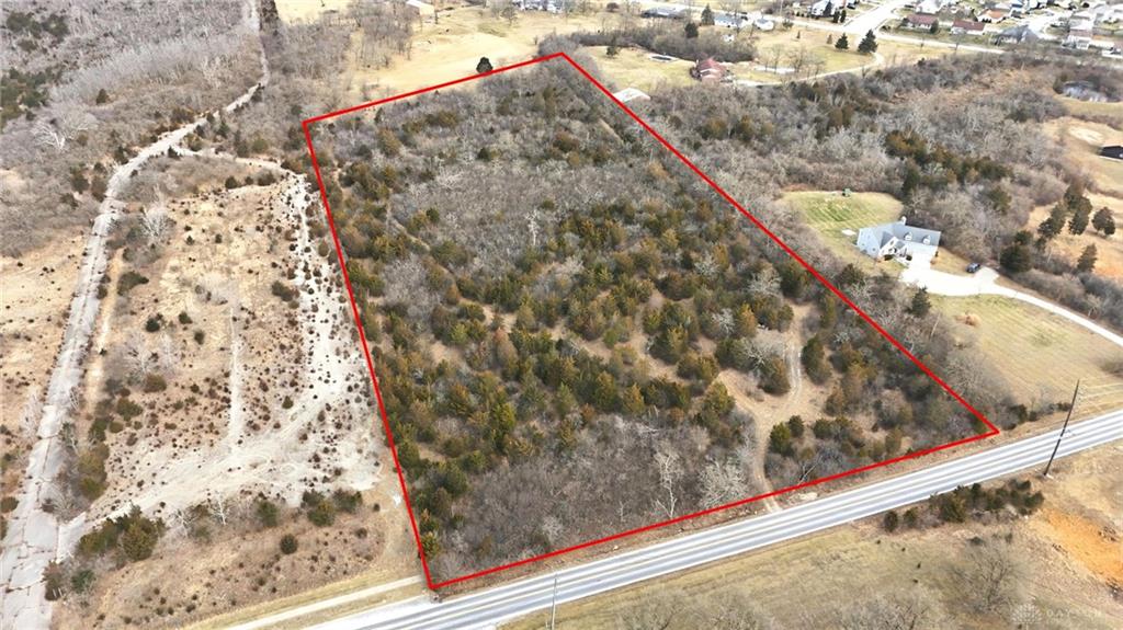 5819 Benner Property Photo 3