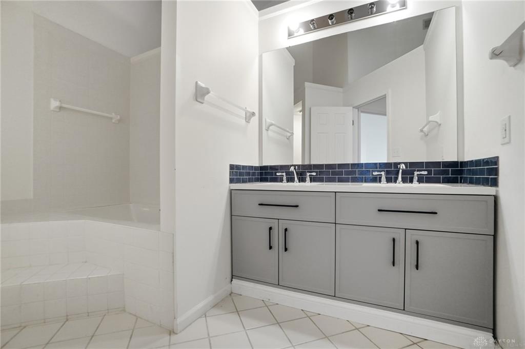 25 Martingham Property Photo 26