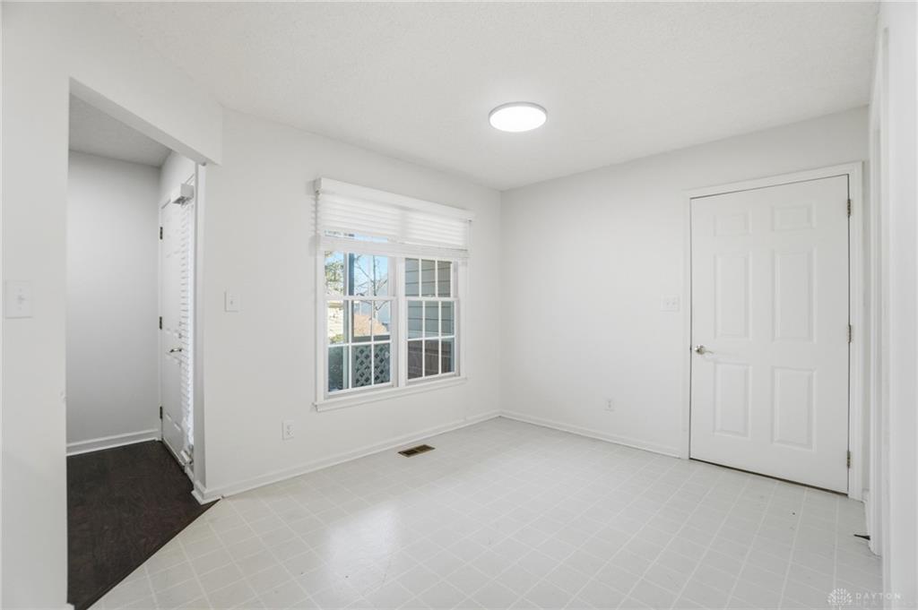 25 Martingham Property Photo 47