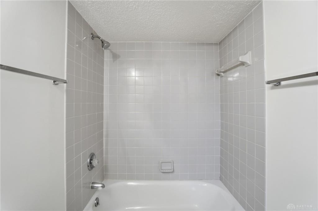 25 Martingham Property Photo 54