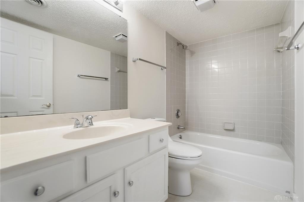25 Martingham Property Photo 56