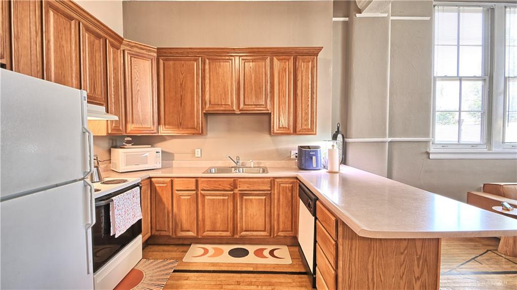 226 Mcdaniel 130 Property Photo 5
