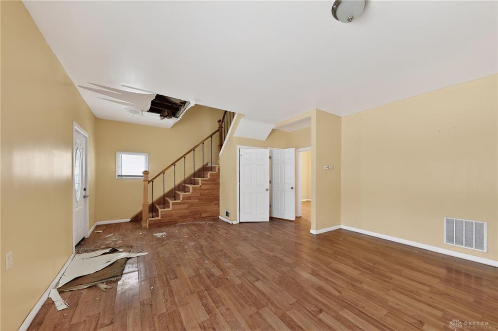 96 Notre Dame Property Photo 10