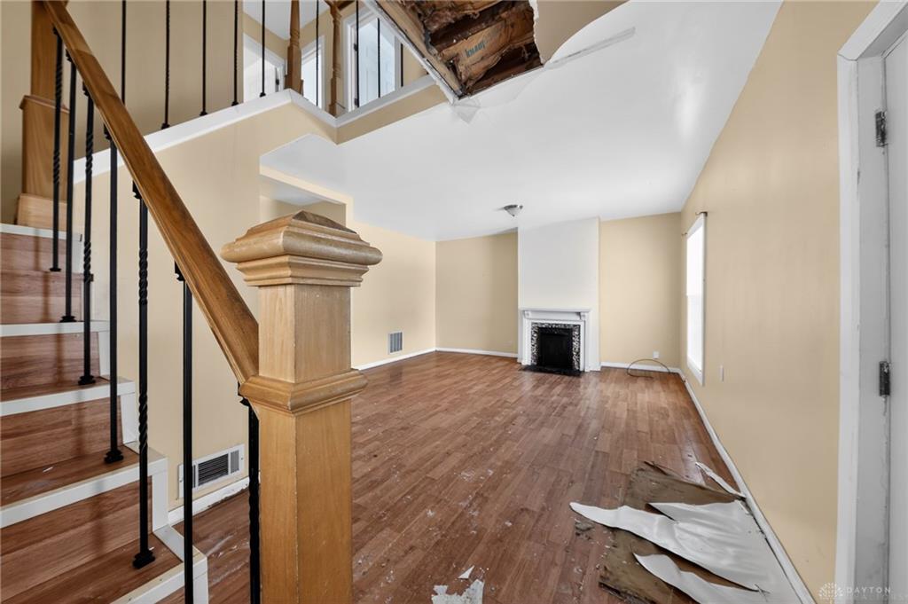 96 Notre Dame Property Photo 12