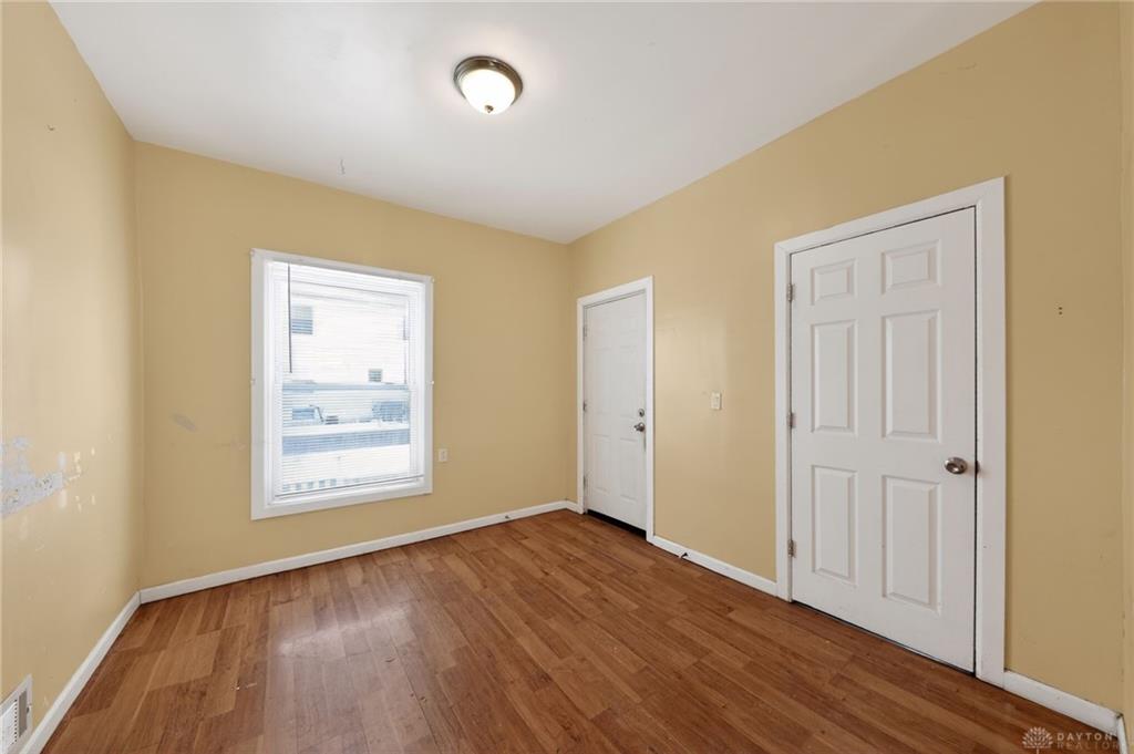 96 Notre Dame Property Photo 18