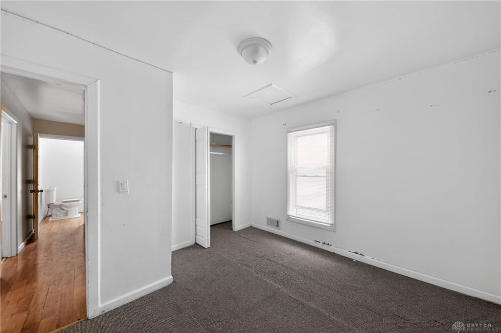 96 Notre Dame Property Photo 20