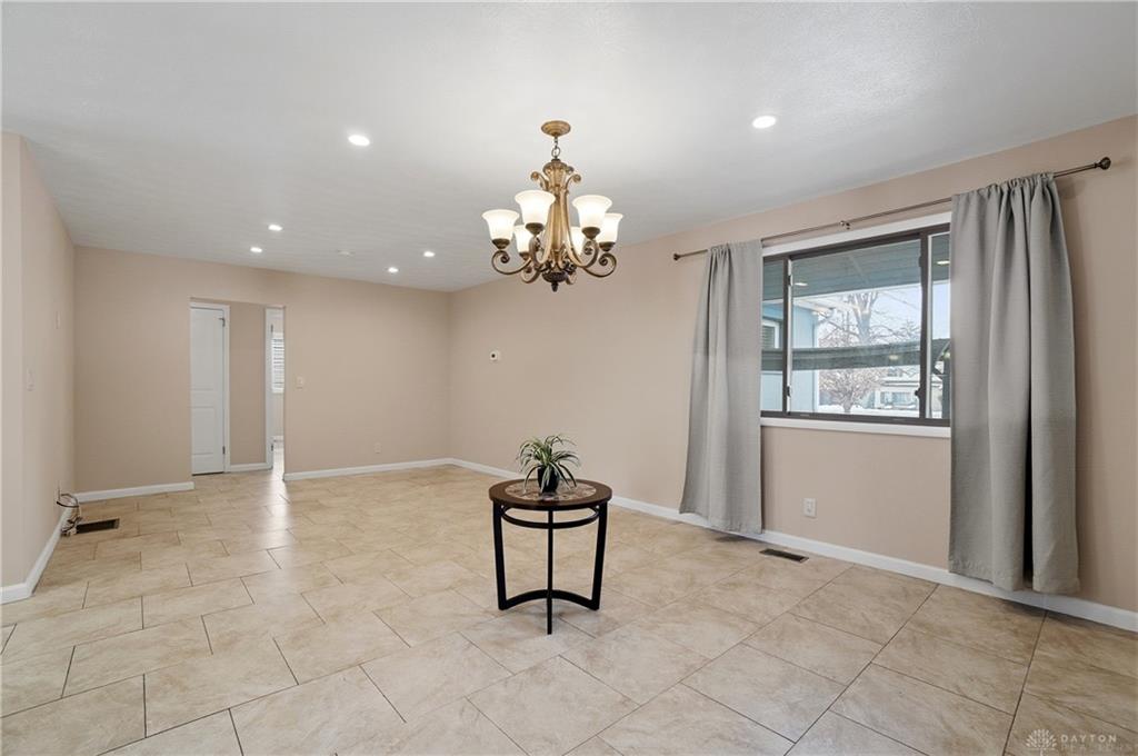 4769 Bigger Property Photo 12