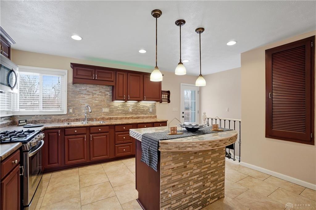 4769 Bigger Property Photo 16