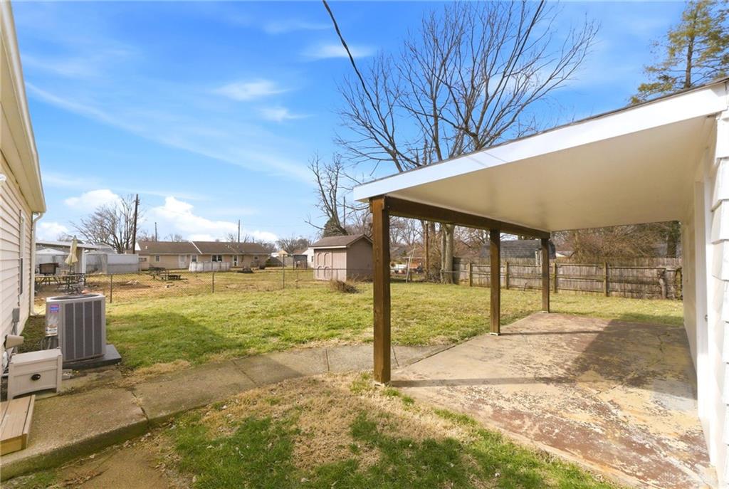 409 Millard Property Photo 17