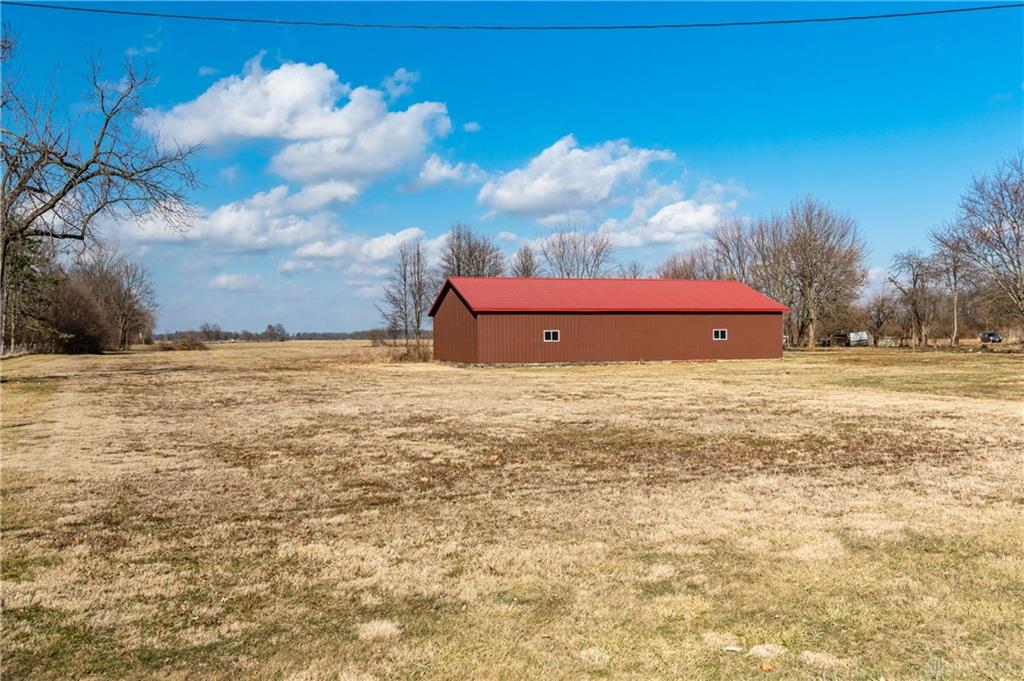 1226 E Jackson Property Photo 3
