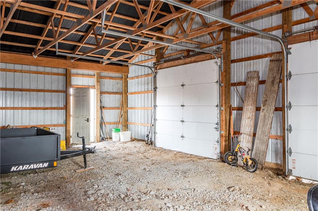 1226 E Jackson Property Photo 15