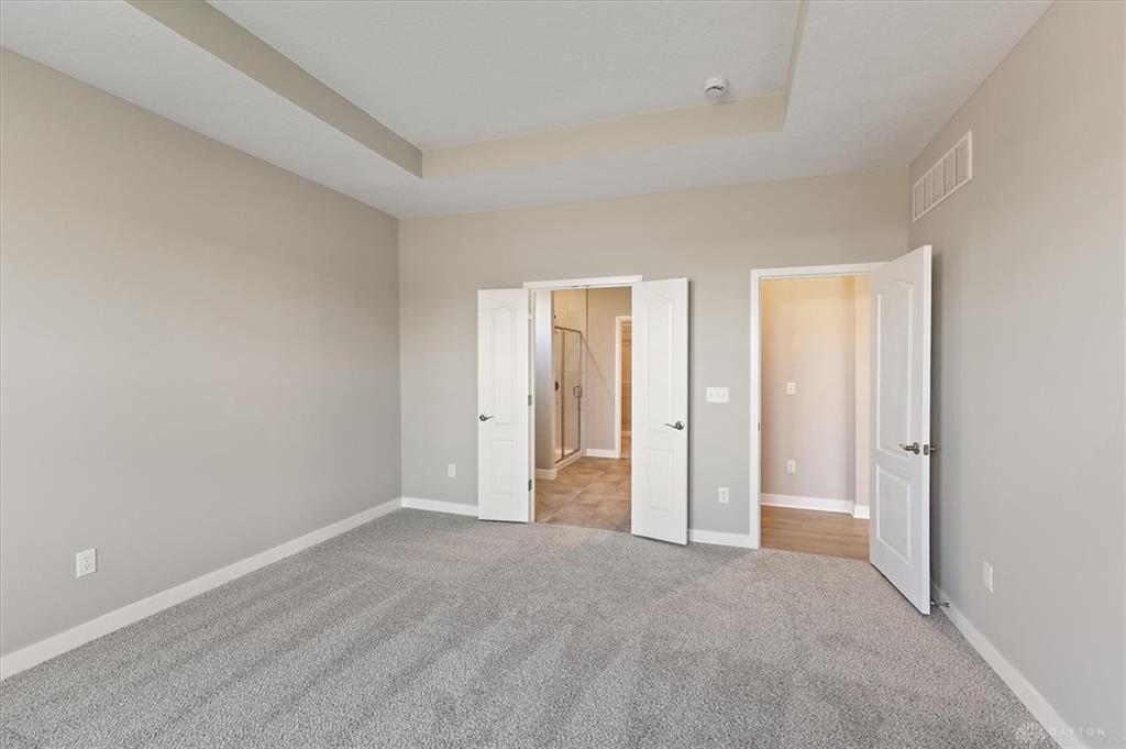 407 S Landon Property Photo 10