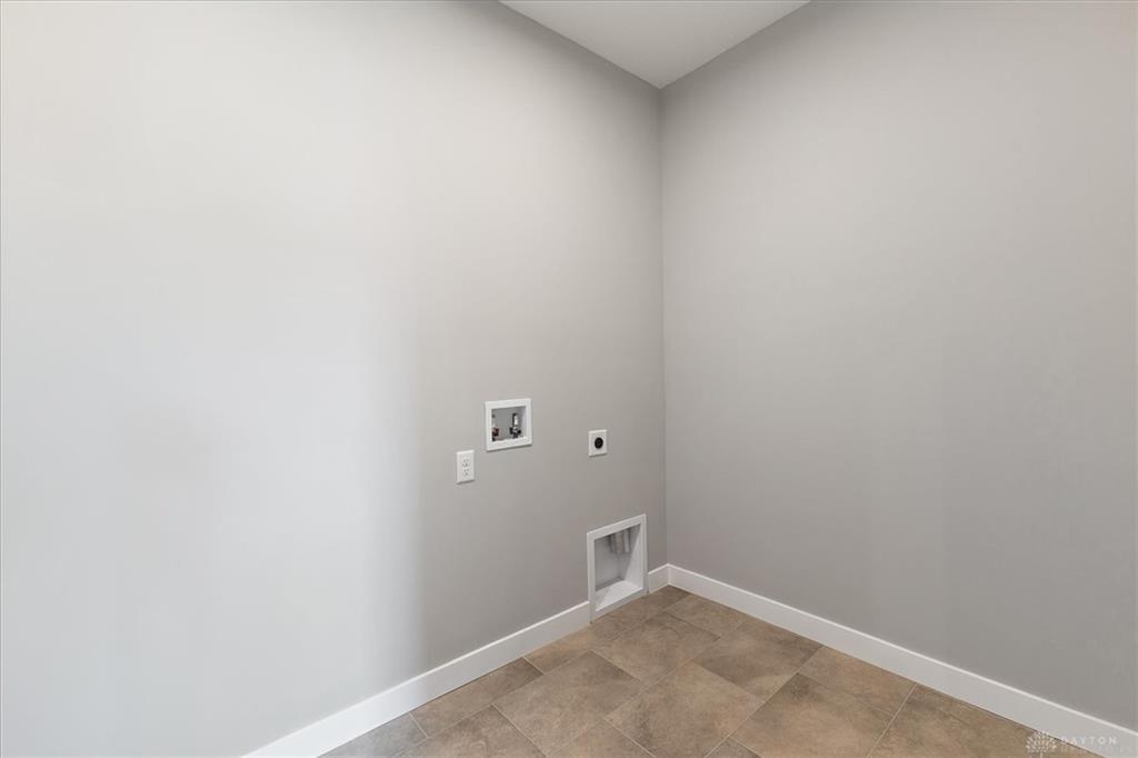 407 S Landon Property Photo 19