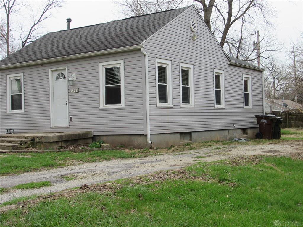 1902 Ontario Property Photo 2
