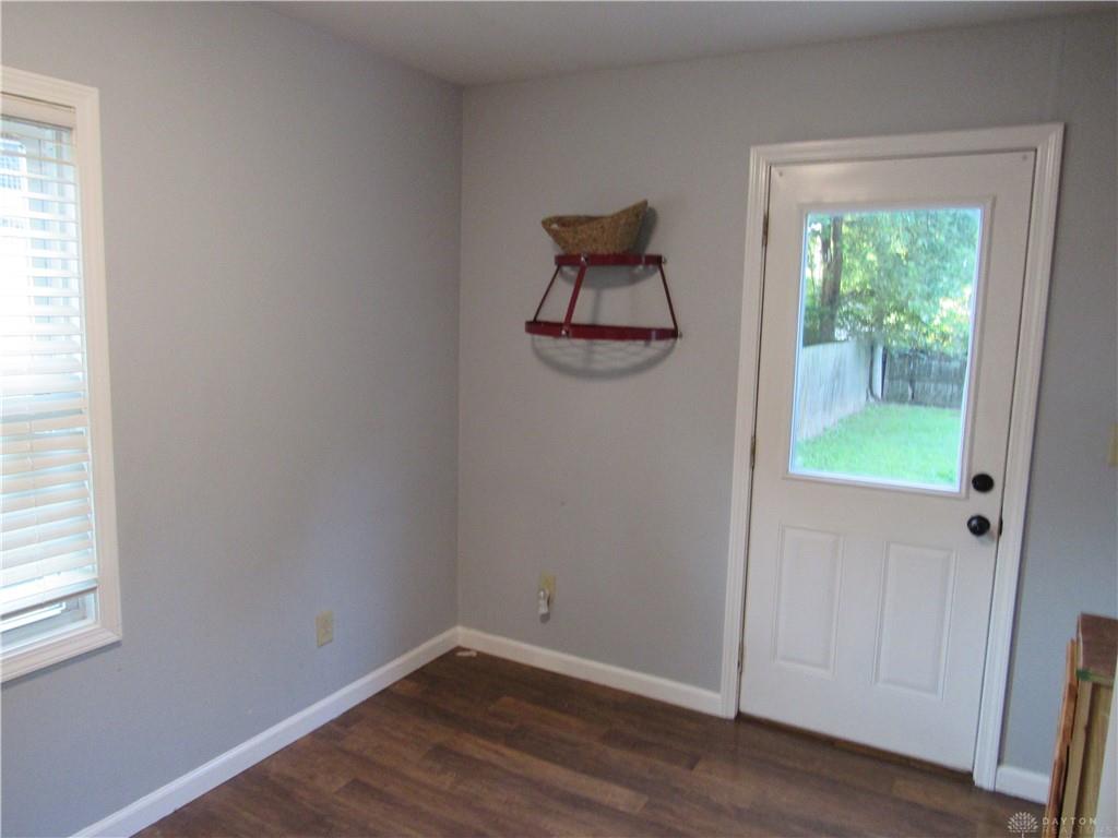 1902 Ontario Property Photo 23