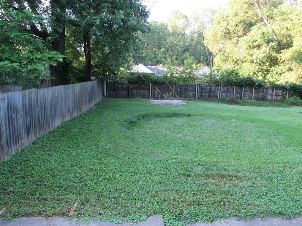 1902 Ontario Property Photo 31