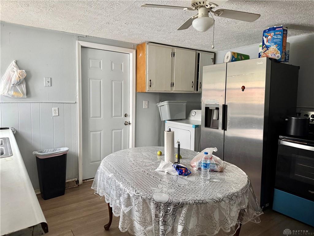1524 W North Property Photo 6