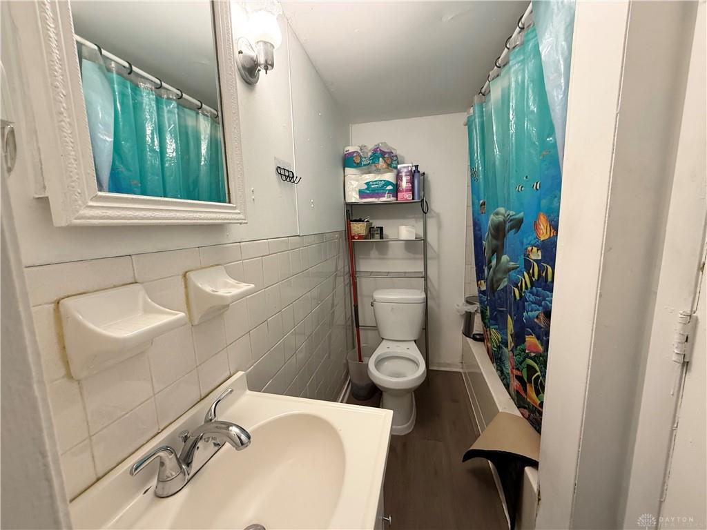 1524 W North Property Photo 8