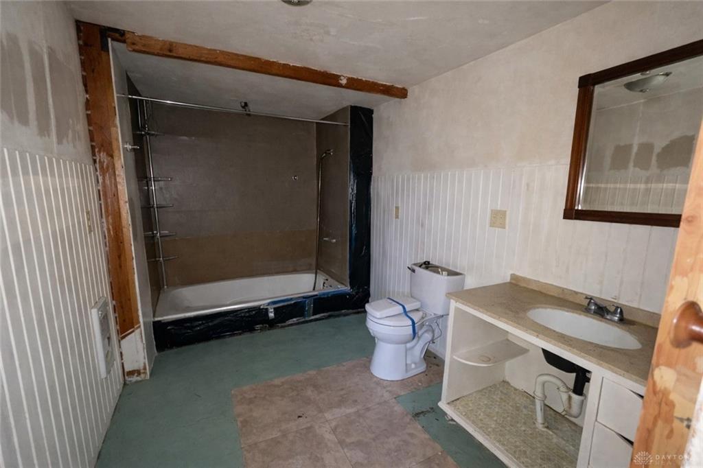 410 N Main Property Photo 20