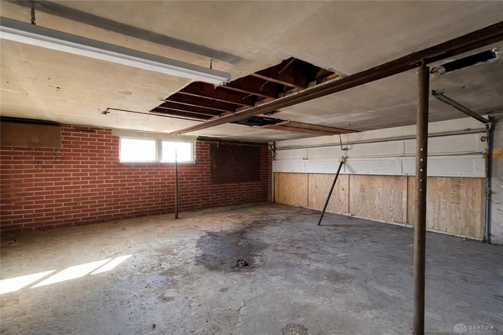 410 N Main Property Photo 23