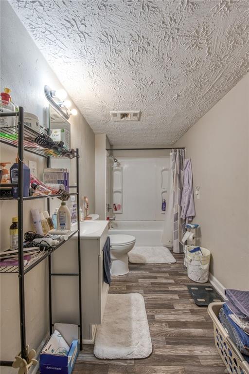 685 Randolph Property Photo 7