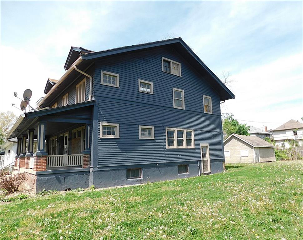 817 Harvard Property Photo 4